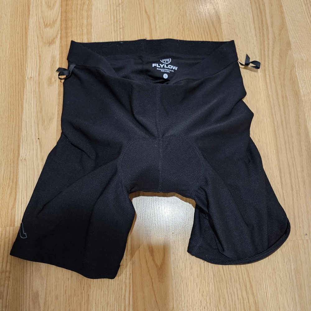 Flylow Men's Black Bike Liner shorts (Cru?), Large